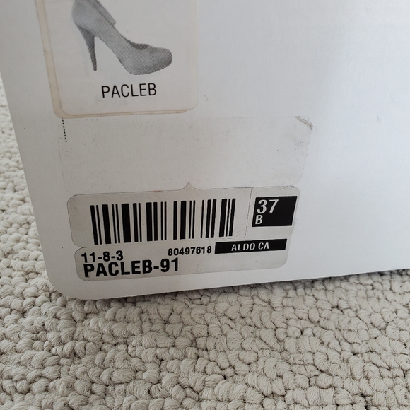 ALDO SUEDE PACLED HEELS SIZE 7 - Picture 11 of 11